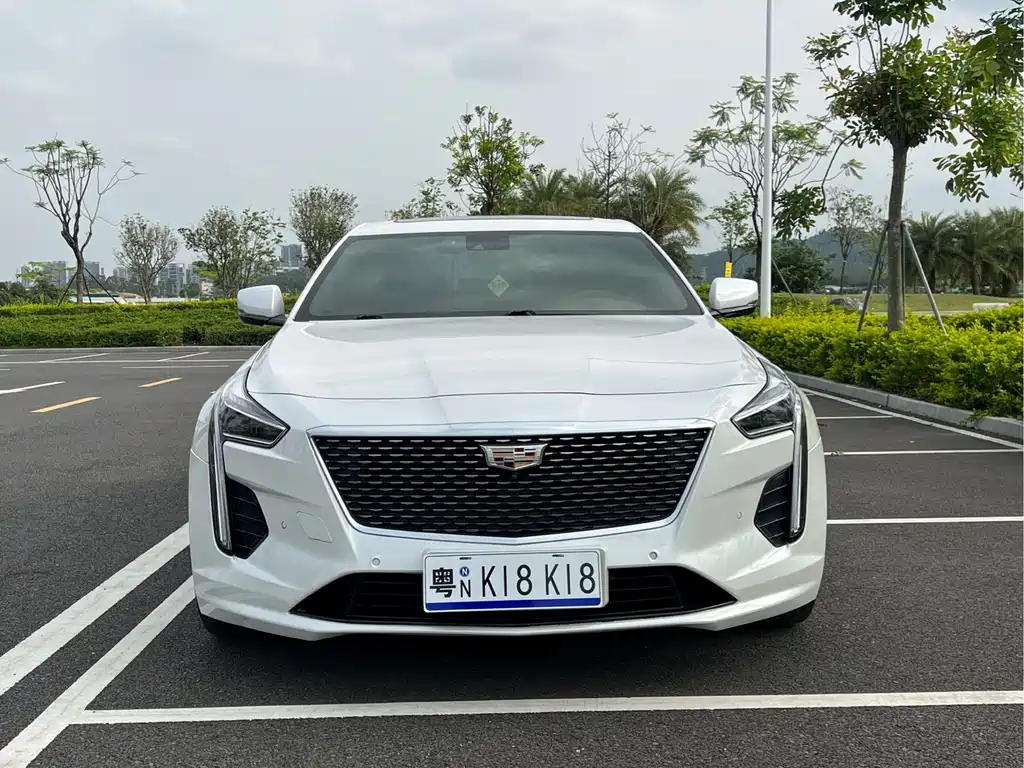 Cadillac CT6 — фото 2
