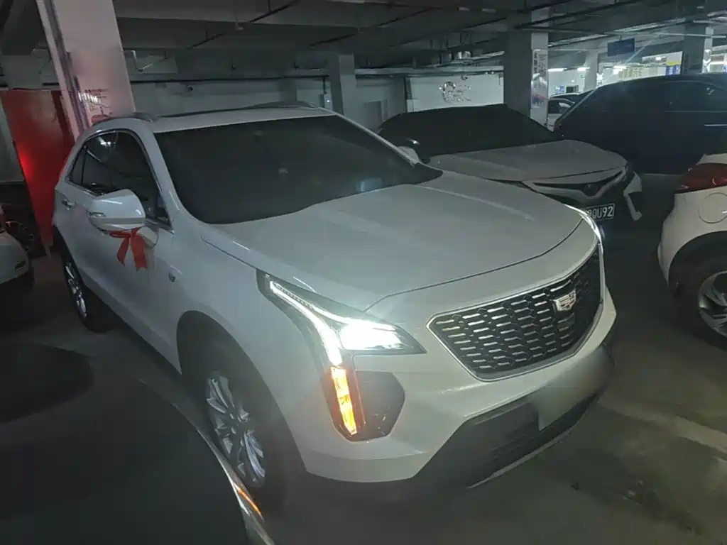 Cadillac XT4 — фото 4
