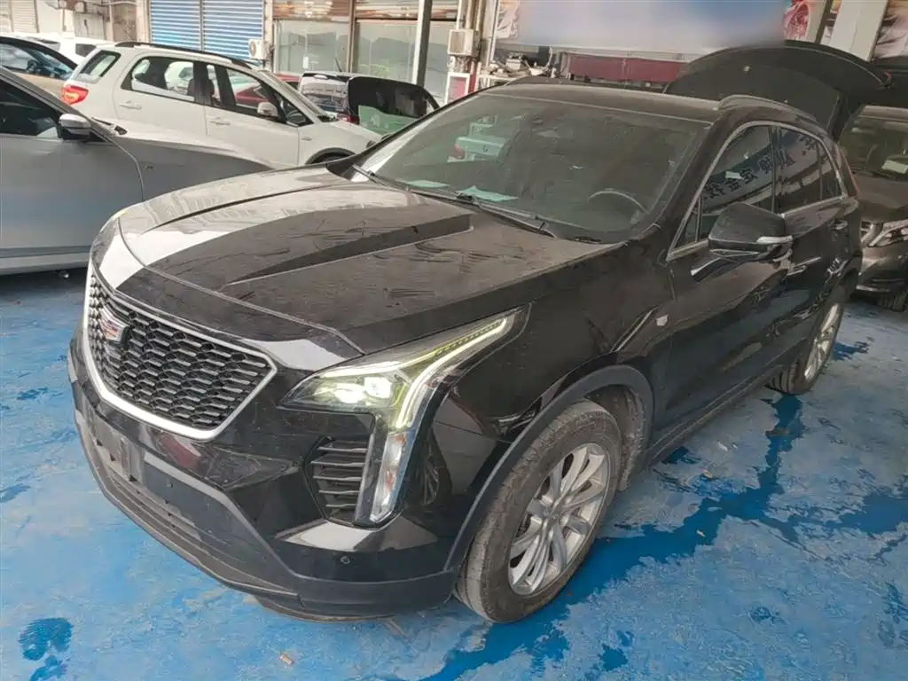 Cadillac XT4 — фото 2