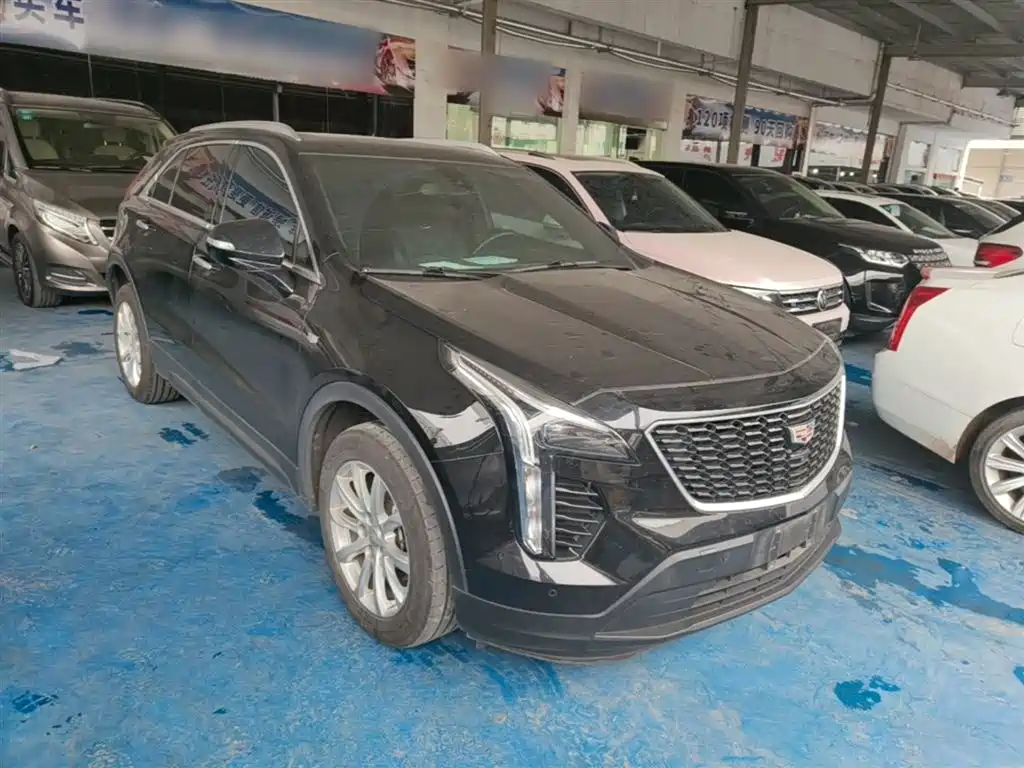 Cadillac XT4 — фото 4