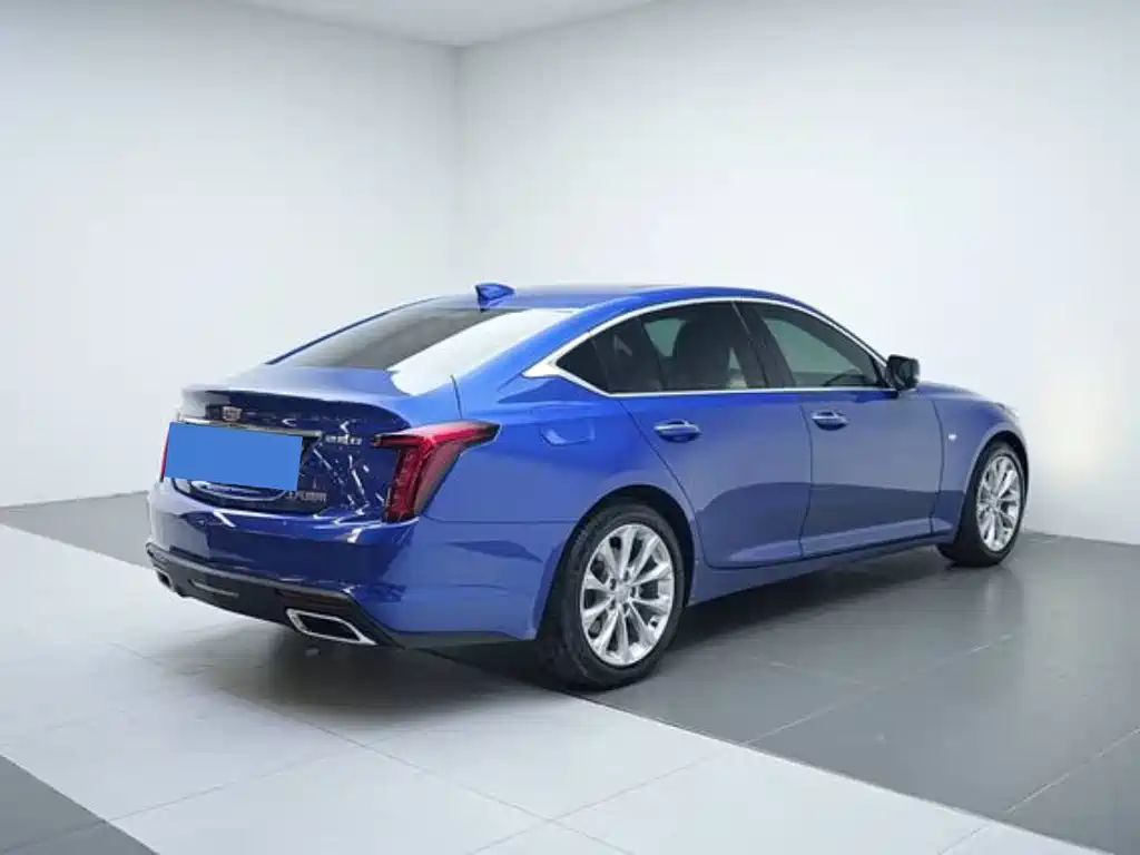 Cadillac CT5 — фото 6