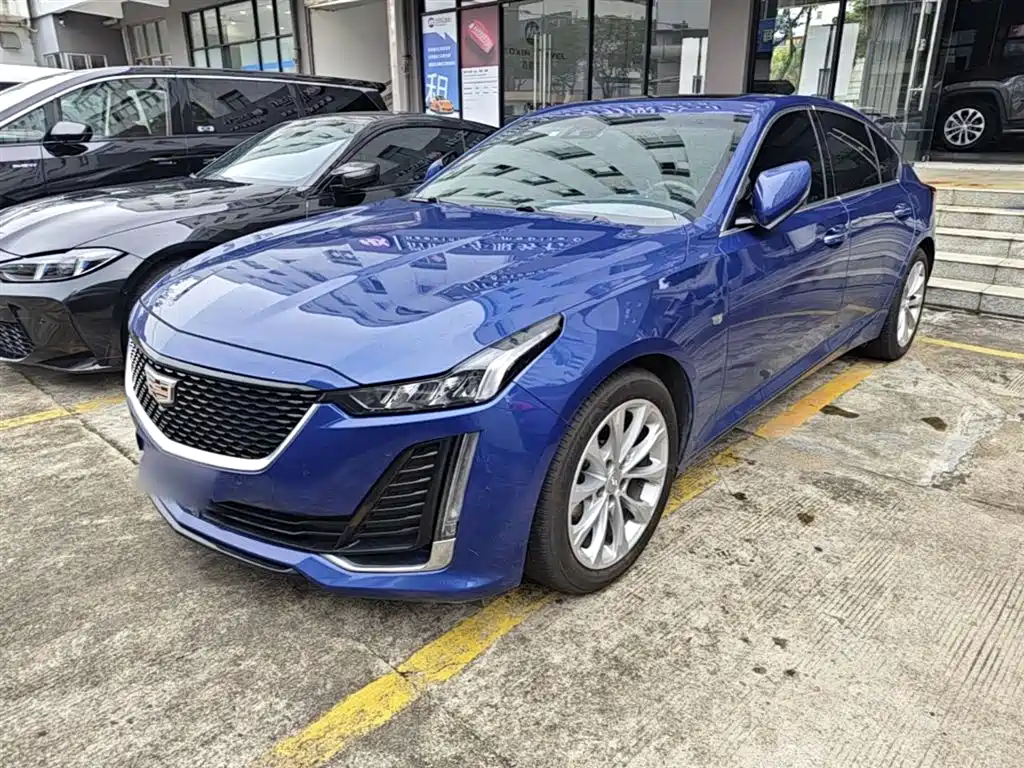 Cadillac CT5 — фото 2