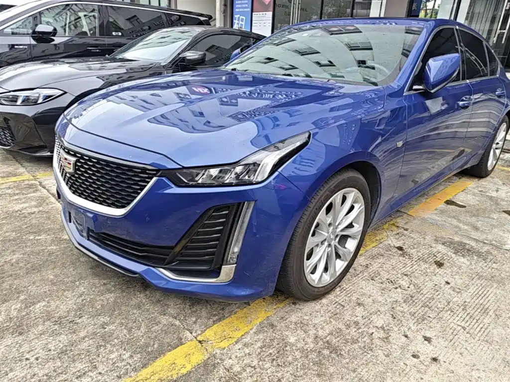 Cadillac CT5 — фото 24