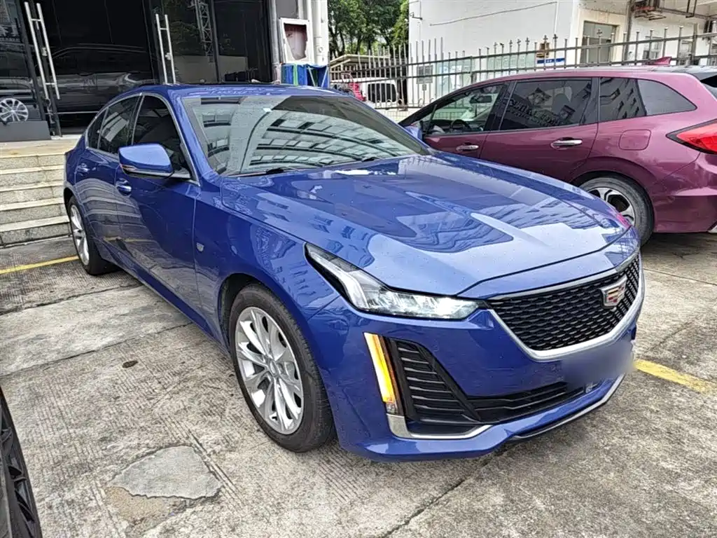 Cadillac CT5 — фото 4