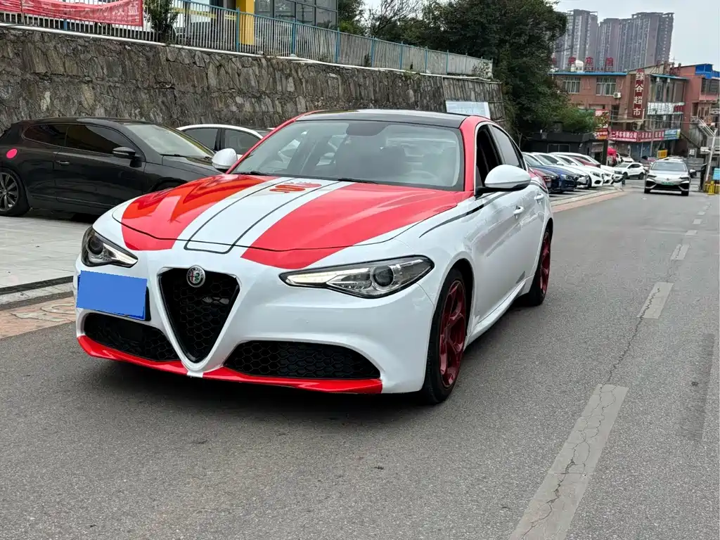Alfa Romeo Giulia — фото 3