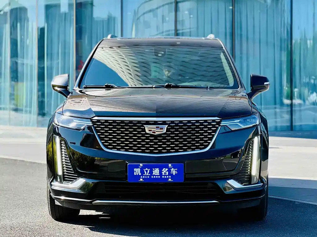 Cadillac XT6 — фото 3