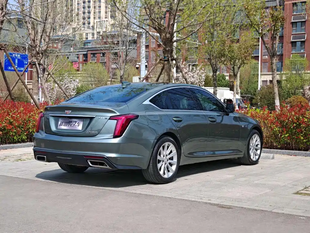 Cadillac CT5 — фото 3