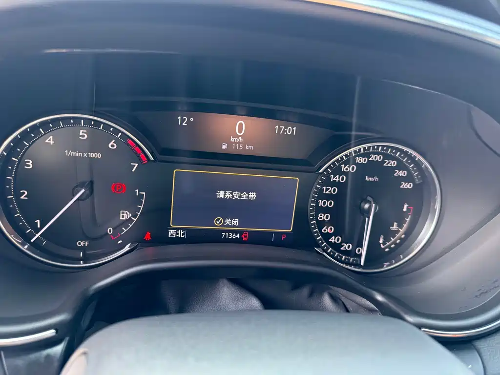 Cadillac CT5 — фото 22