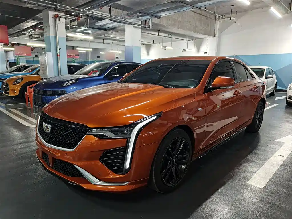 Cadillac CT4 — фото 2