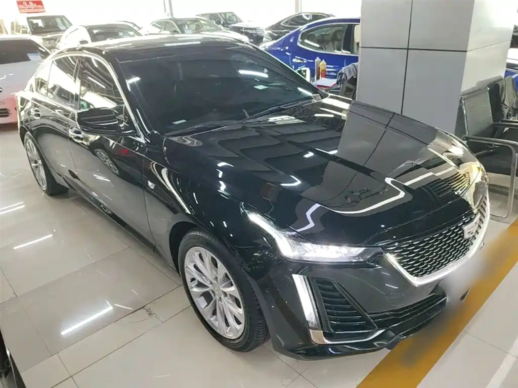 Cadillac CT5 — фото 4