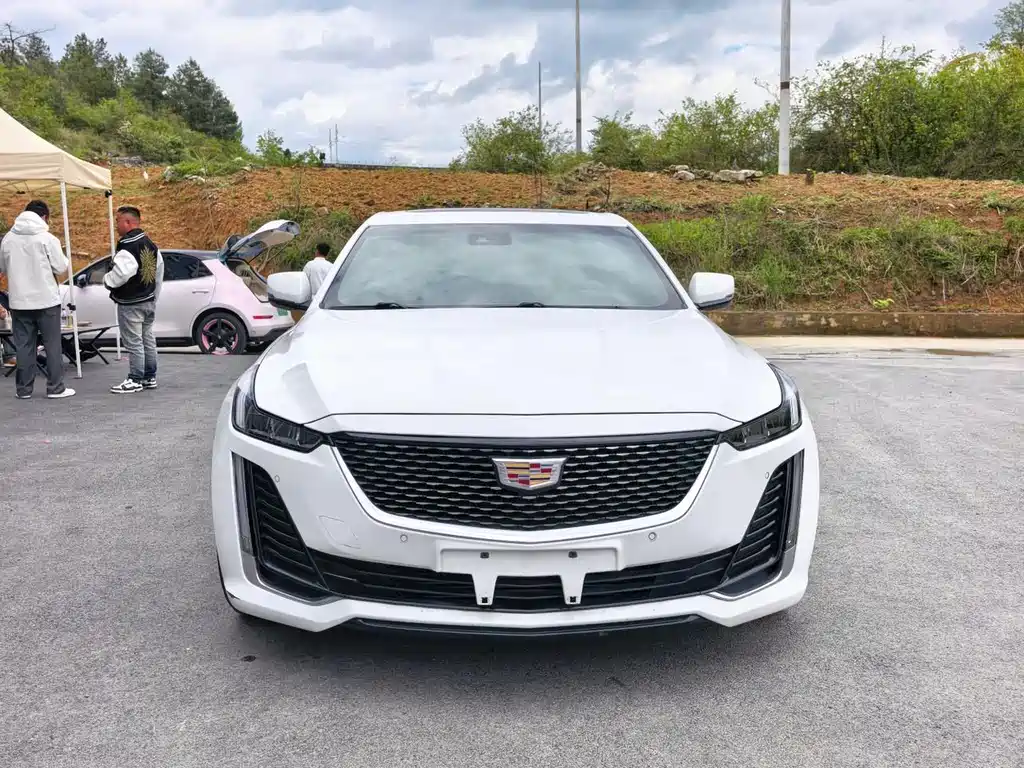 Cadillac CT5 — фото 3