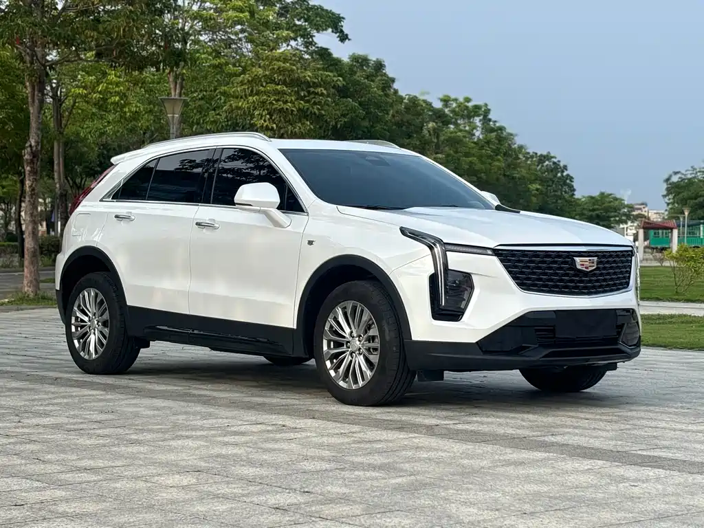 Cadillac XT4 — фото 3