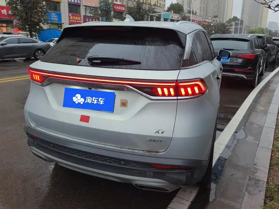 BAIC X7 — фото 3