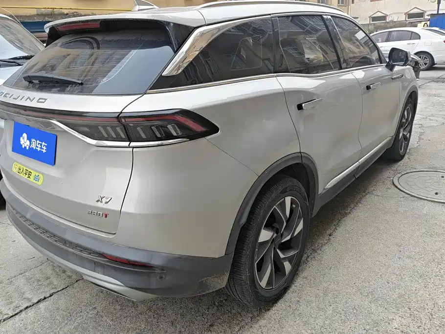 BAIC X7 — фото 3