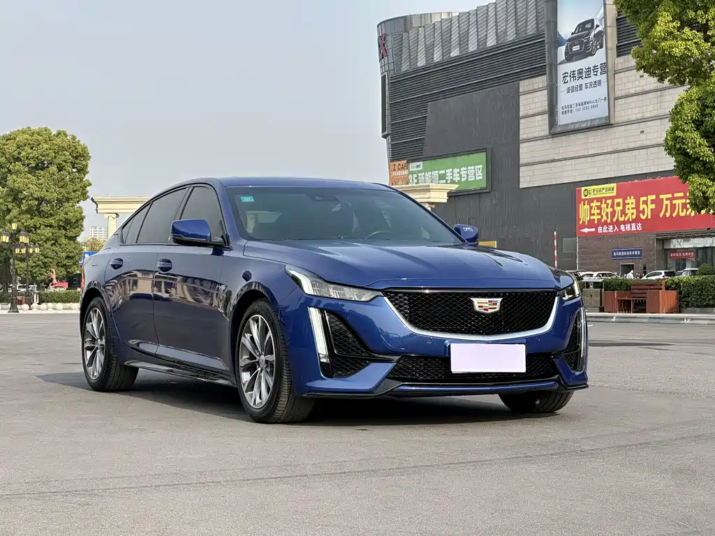 Cadillac CT5 — фото 3