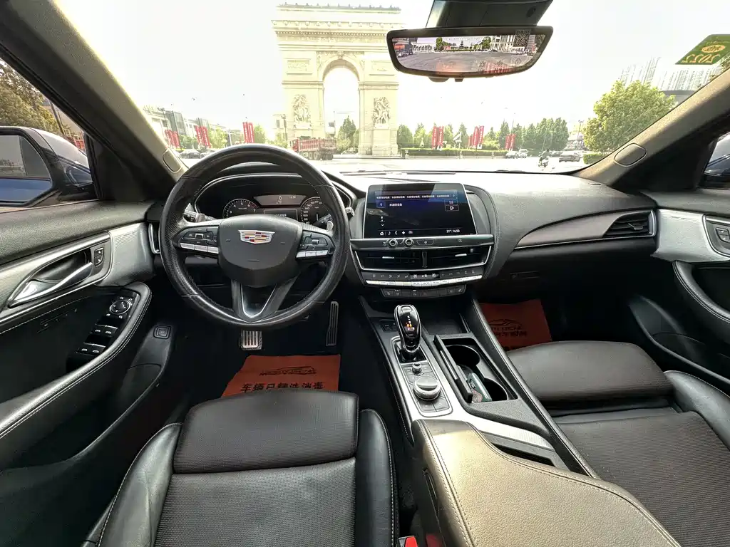 Cadillac CT5 — фото 5