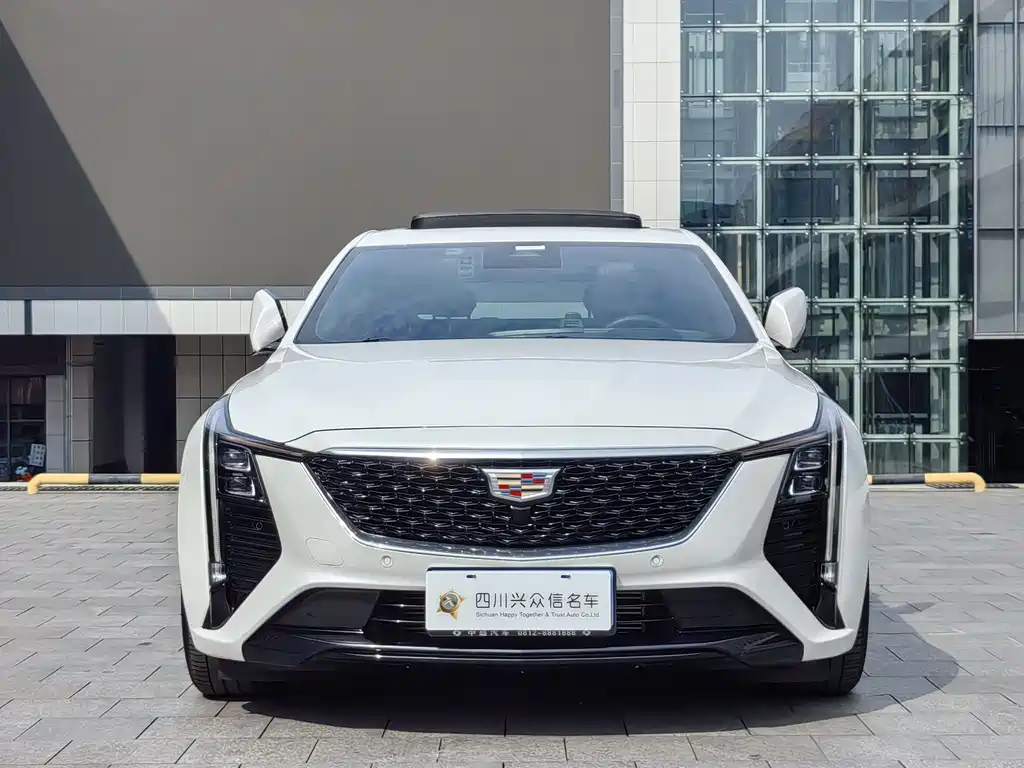 Cadillac CT5 — фото 3