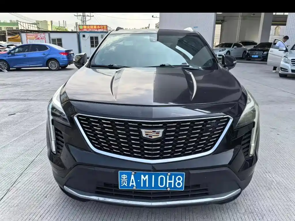 Cadillac XT4 — фото 6