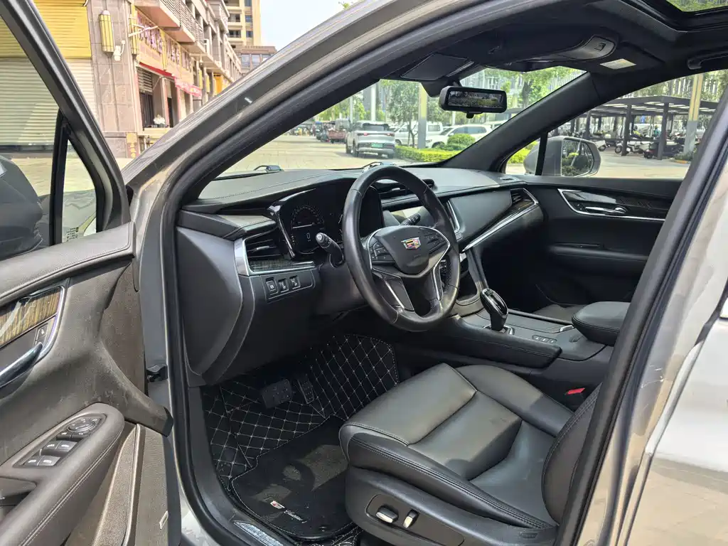 Cadillac XT5 — фото 4