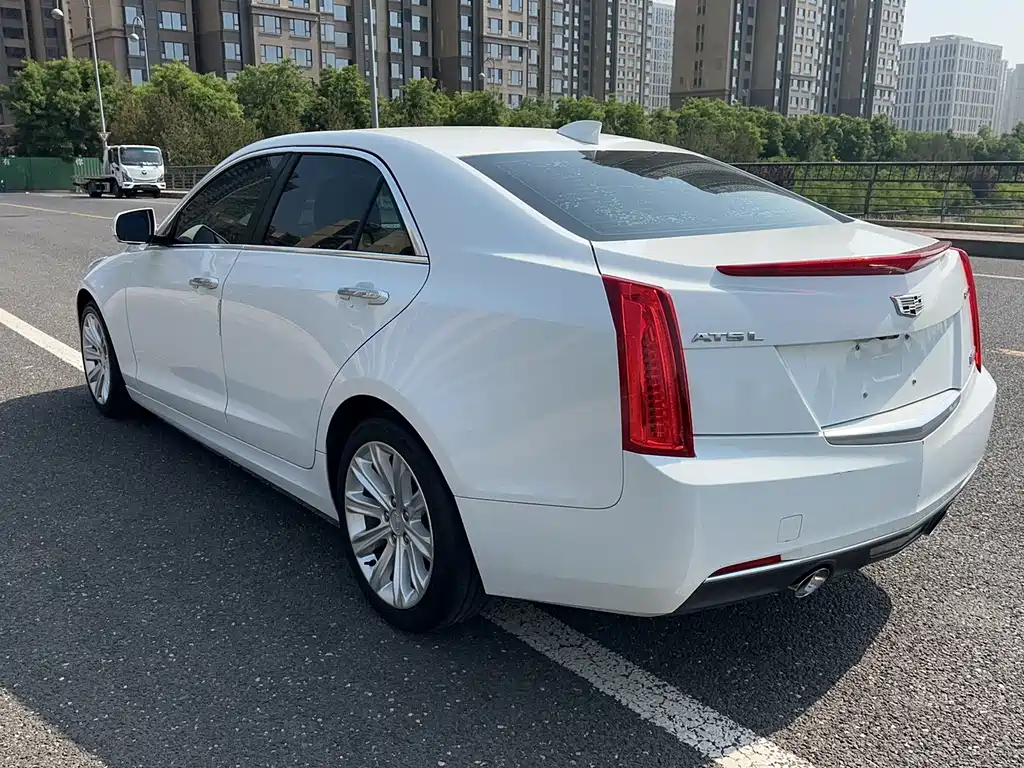 Cadillac ATS-L — фото 9