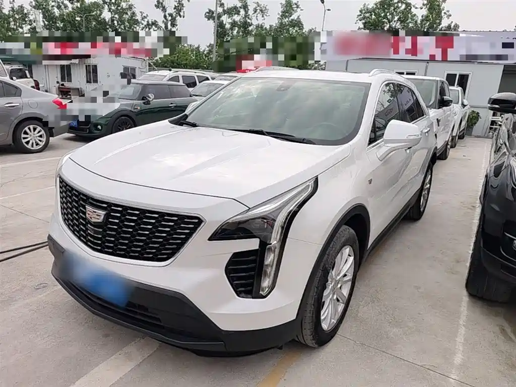 Cadillac XT4 — фото 2