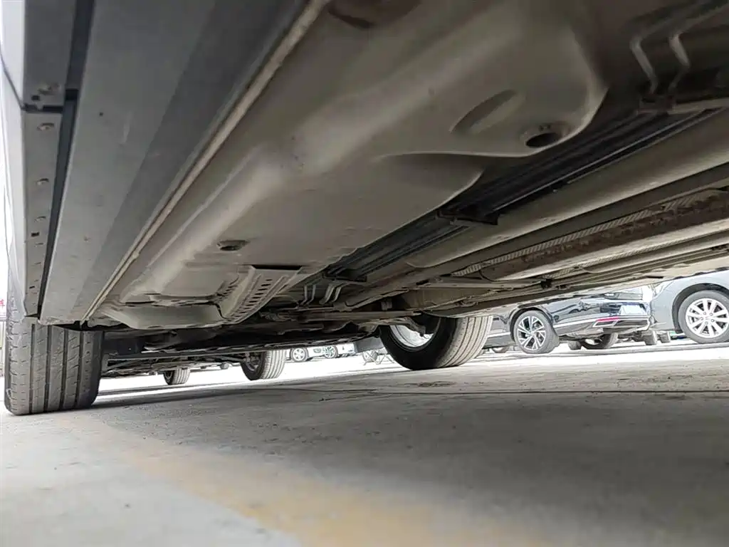 Cadillac XT4 — фото 22