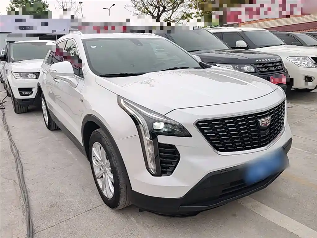 Cadillac XT4 — фото 4