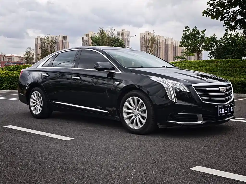 Cadillac XTS — фото 7