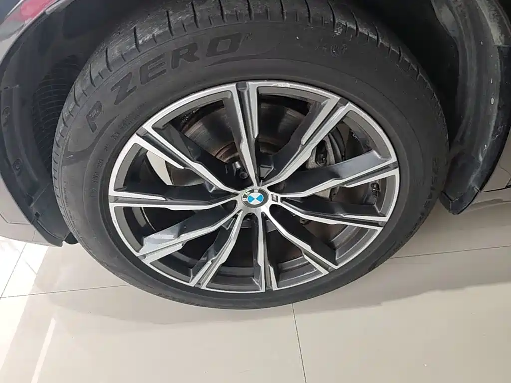 BMW X5 (Import) — фото 22