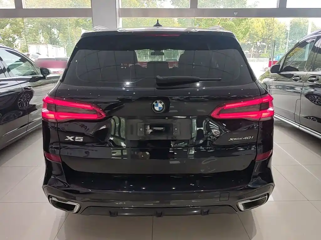 BMW X5 (Import) — фото 5