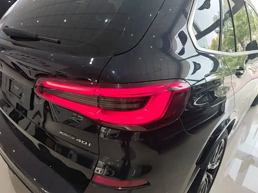 BMW X5 (Import) — фото 7