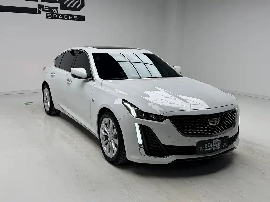 Cadillac CT5 — фото 3