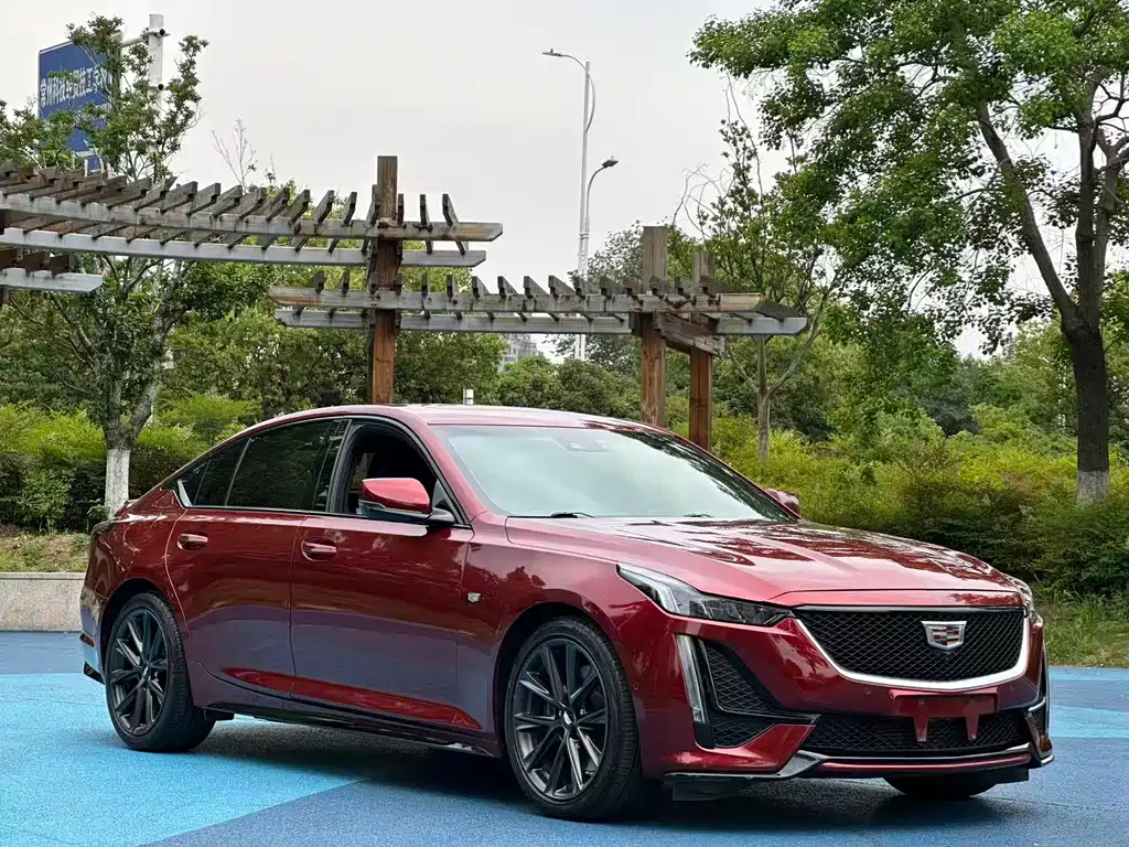 Cadillac CT5 — фото 3