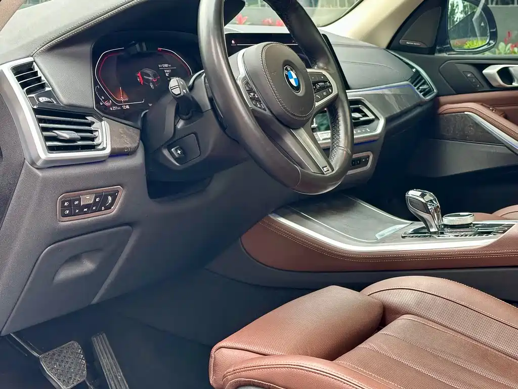 BMW X5 (Import) — фото 8