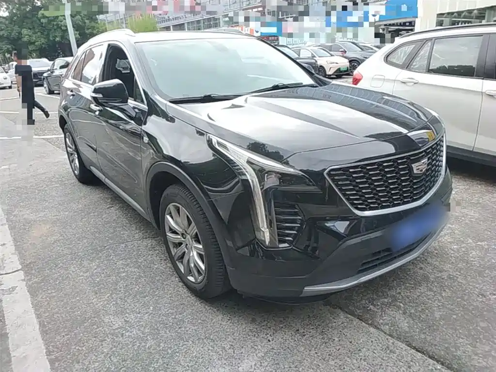 Cadillac XT4 — фото 4
