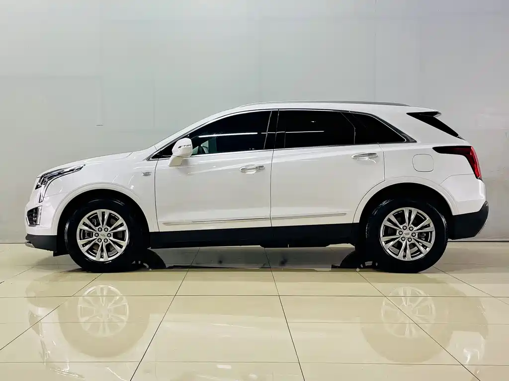 Cadillac XT5 — фото 5