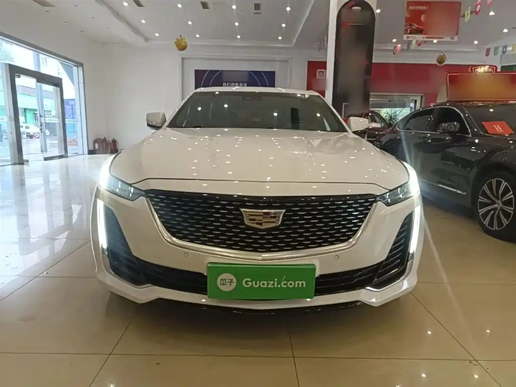 Cadillac CT5 — фото 3