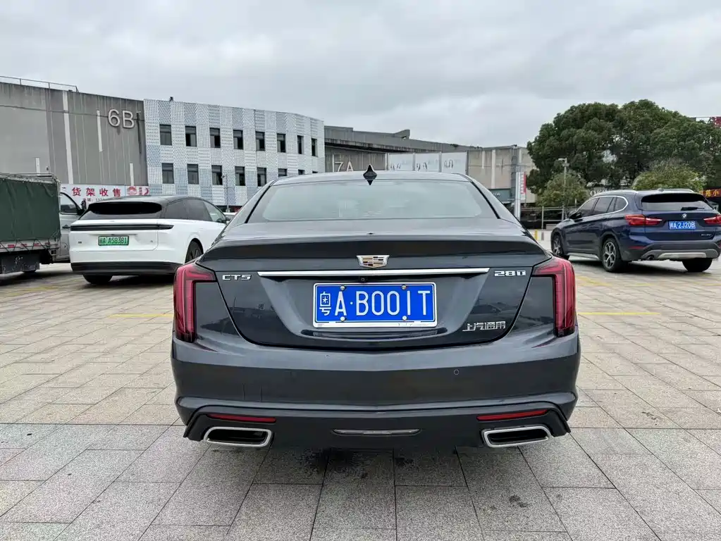 Cadillac CT5 — фото 5