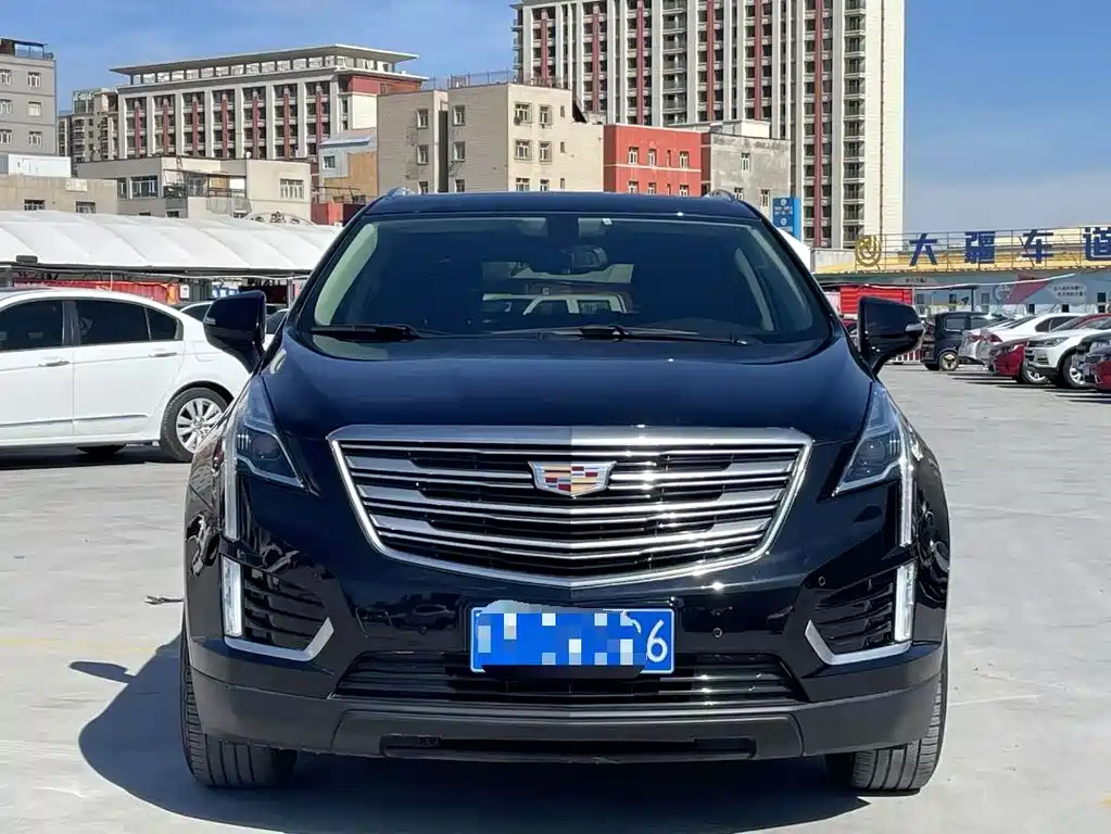 Cadillac XT5 — фото 2