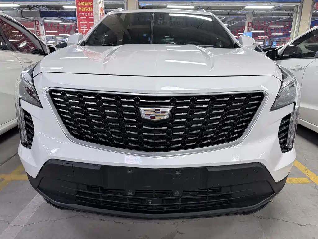 Cadillac XT4 — фото 2