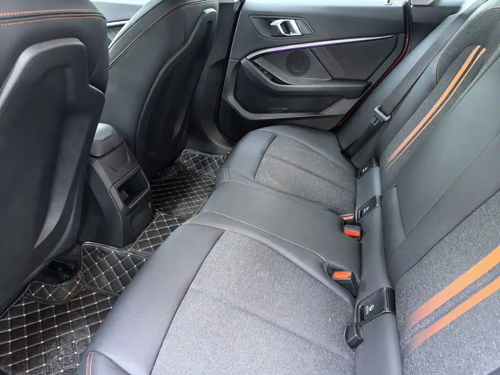 BMW 2 Series (Import) — фото 6
