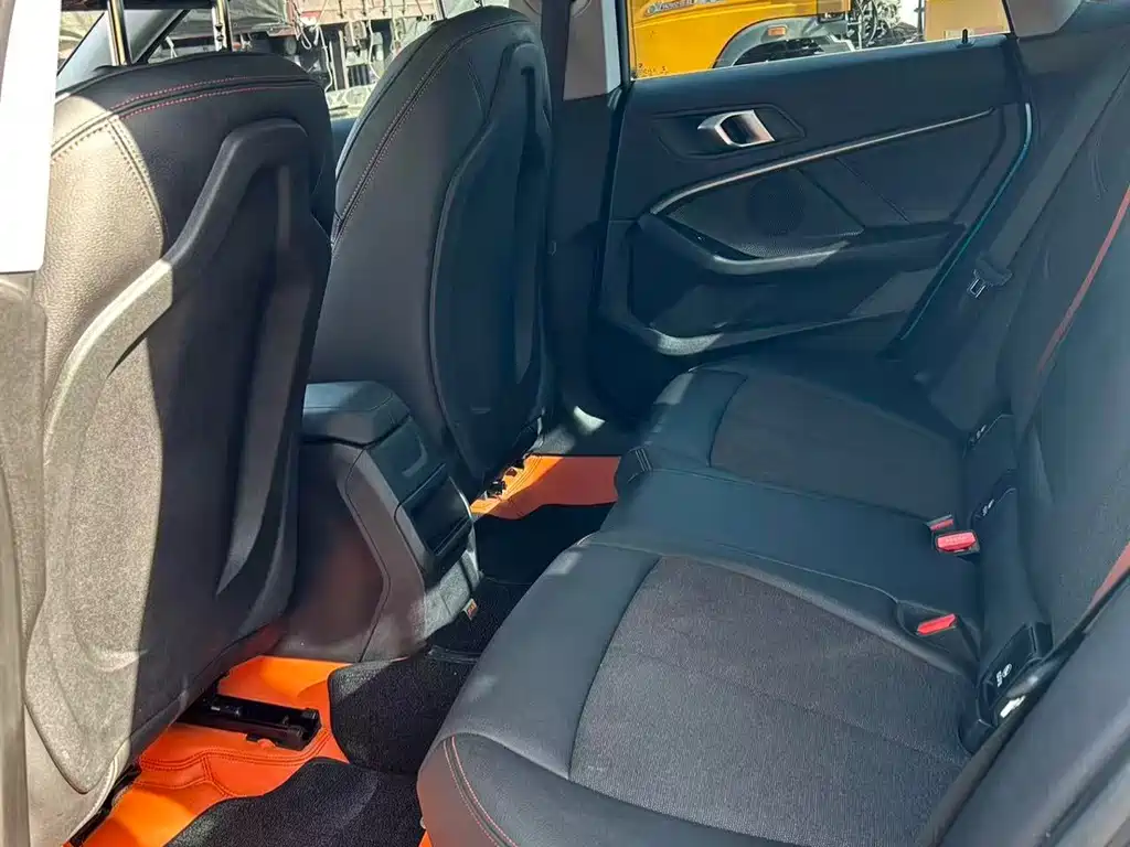 BMW 2 Series (Import) — фото 11