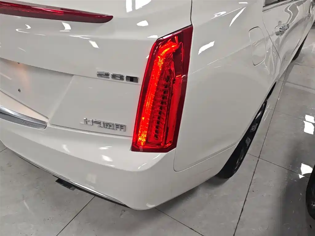 Cadillac ATS-L — фото 24