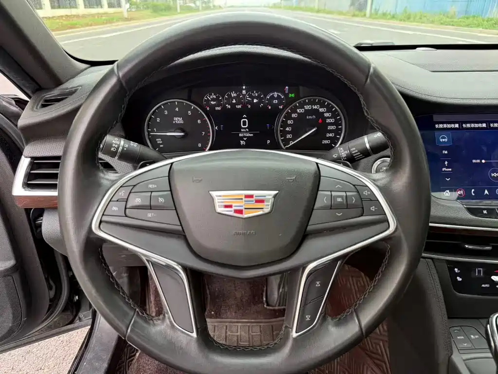 Cadillac CT6 — фото 5