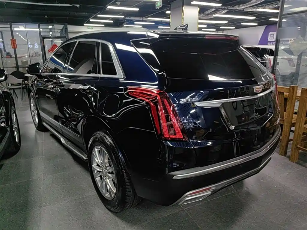 Cadillac XT5 — фото 5