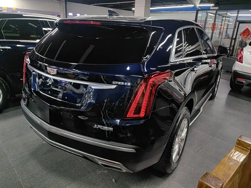 Cadillac XT5 — фото 7