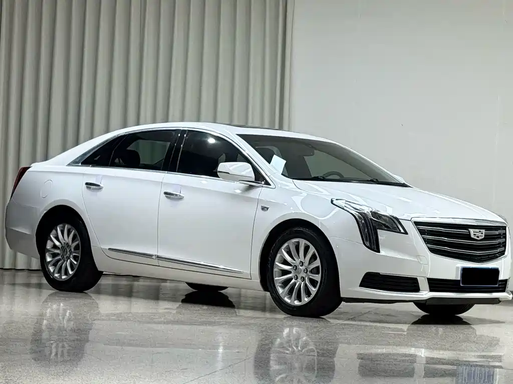 Cadillac XTS — фото 3