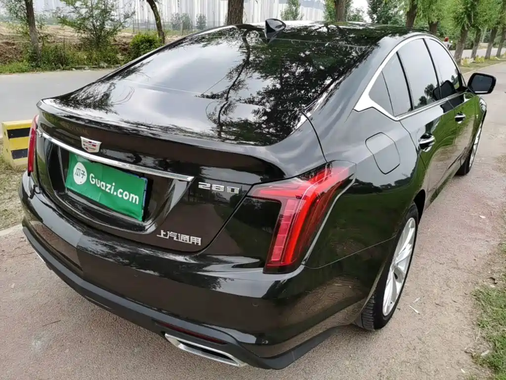 Cadillac CT5 — фото 5