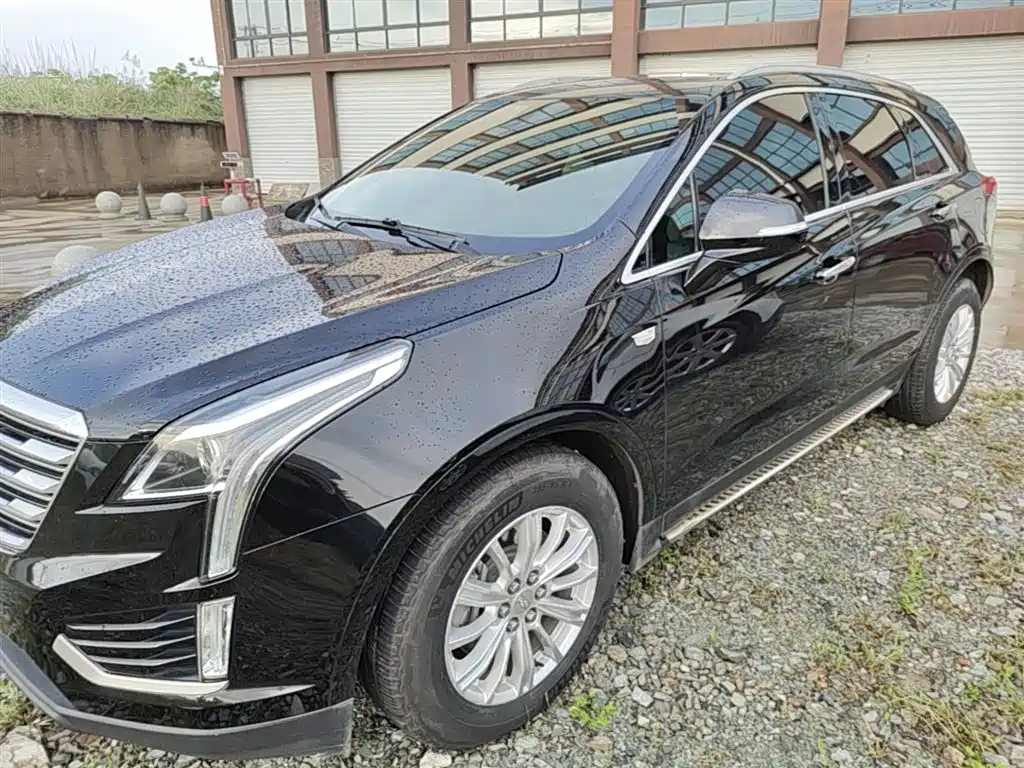 Cadillac XT5 — фото 2