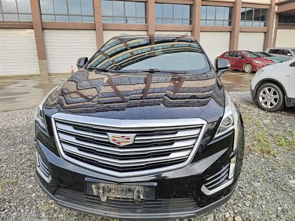 Cadillac XT5 — фото 3